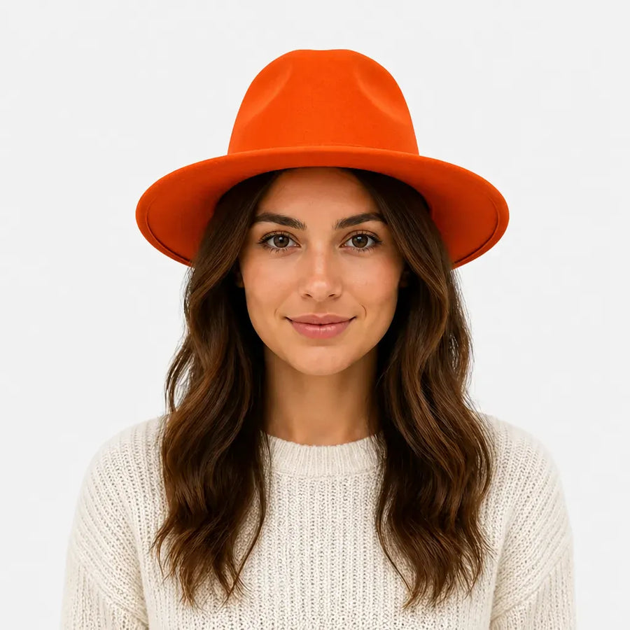 La boîte à chapeaux Chapeau Large Bord - Fedora Jazz a Ceinture en Cuir Marron