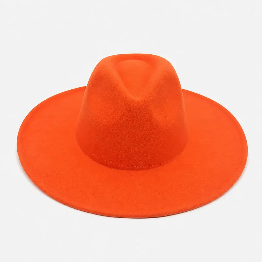 La boîte à chapeaux Chapeau Large Bord - Fedora Jazz a Ceinture en Cuir Marron