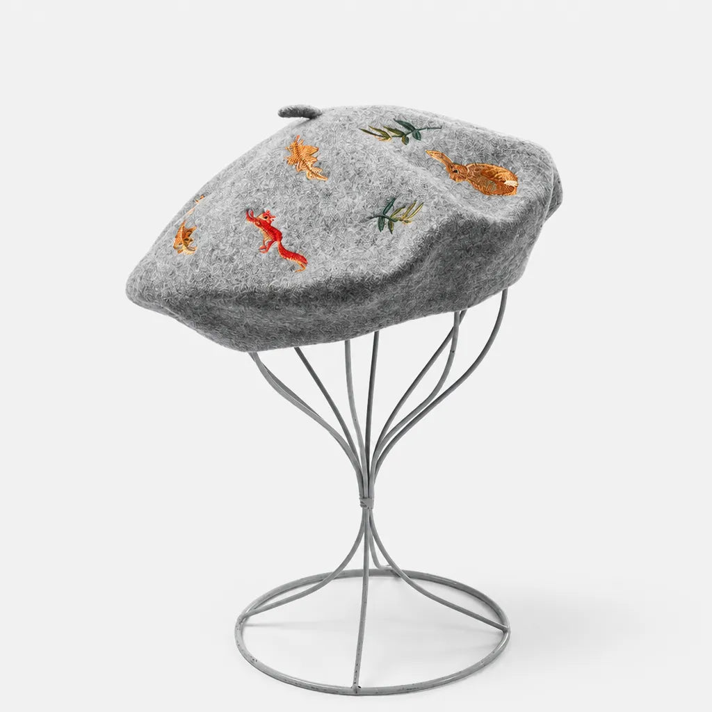 Beret Artiste Peintre - Brode Motif Lapin et Ecureuil