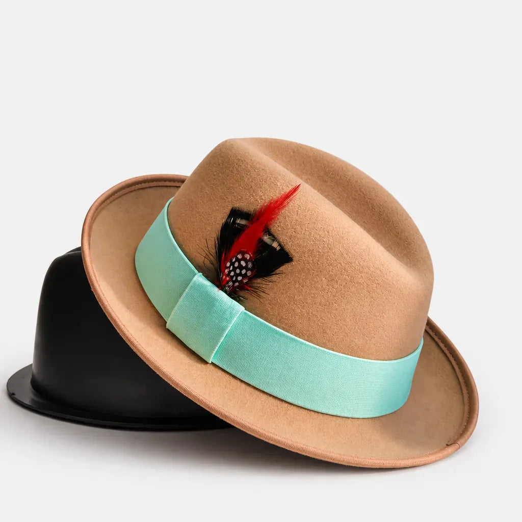 La boîte à chapeaux Chapeau Feutre Homme - Plume Style Gentleman Vintage