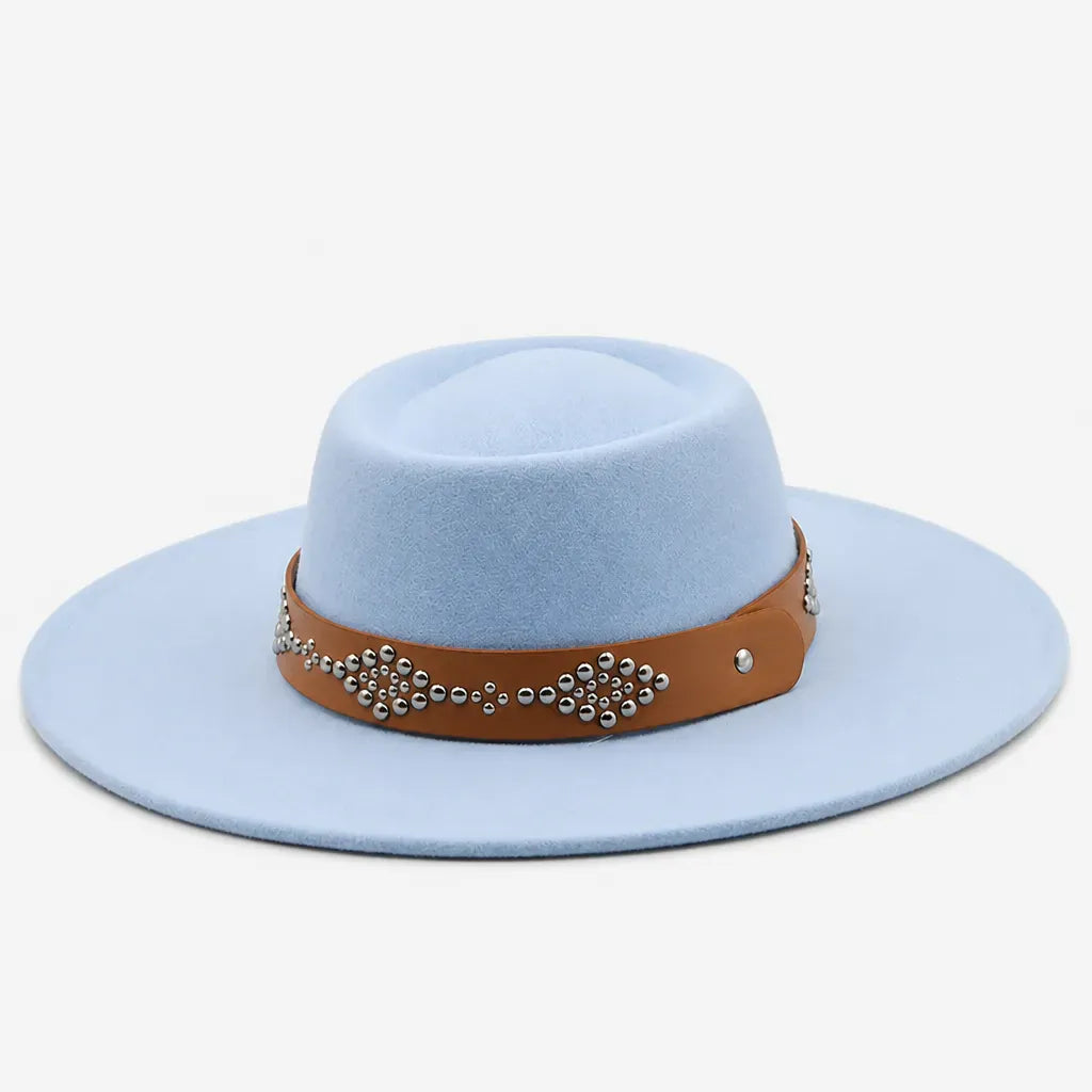 La boîte à chapeaux Chapeau Feutre Large Bord Femme - Ceinture Cloutee Style Gambler