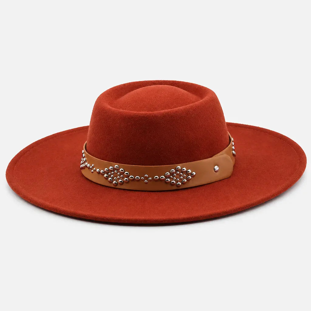 La boîte à chapeaux Chapeau Feutre Large Bord Femme - Ceinture Cloutee Style Gambler