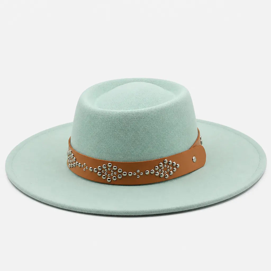 La boîte à chapeaux Chapeau Feutre Large Bord Femme - Ceinture Cloutee Style Gambler