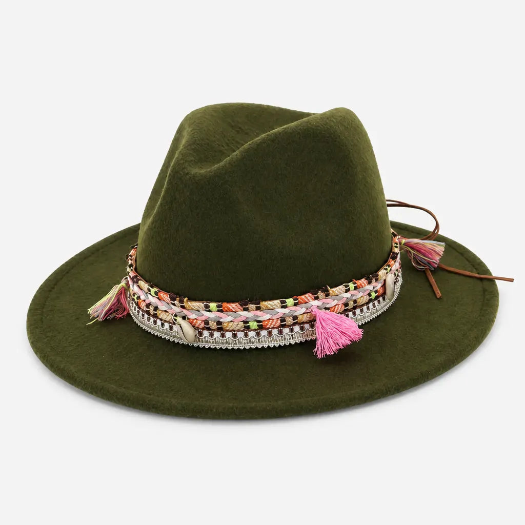 La boîte à chapeaux Chapeau Feutre Vert - Laine avec Ruban Ethnique Tresse