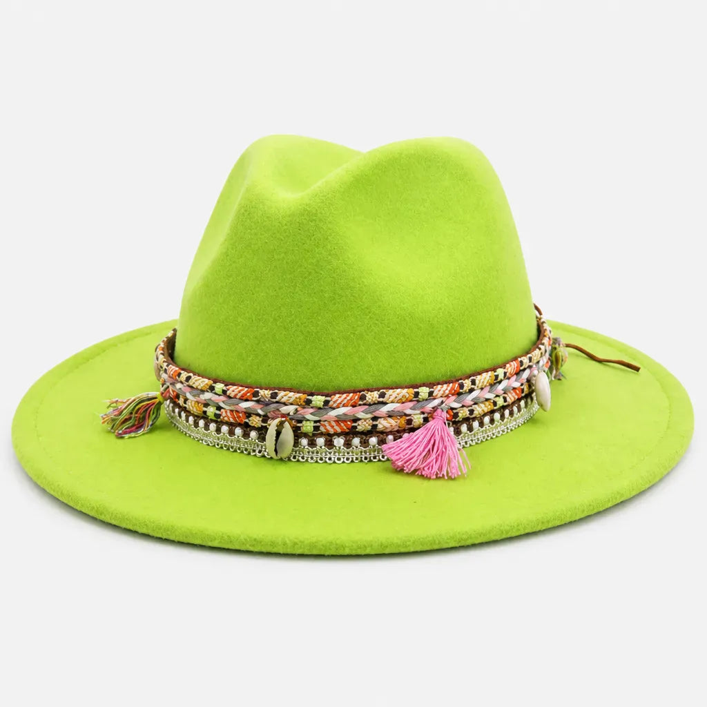 La boîte à chapeaux Chapeau Feutre Vert - Laine avec Ruban Ethnique Tresse